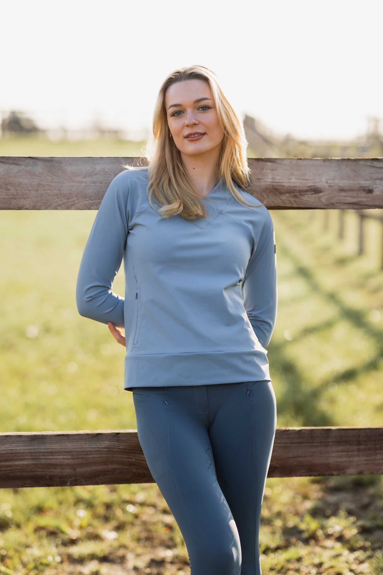 Horze Elodie Women's Functional Sweatshirt Women’s Riding Clothing