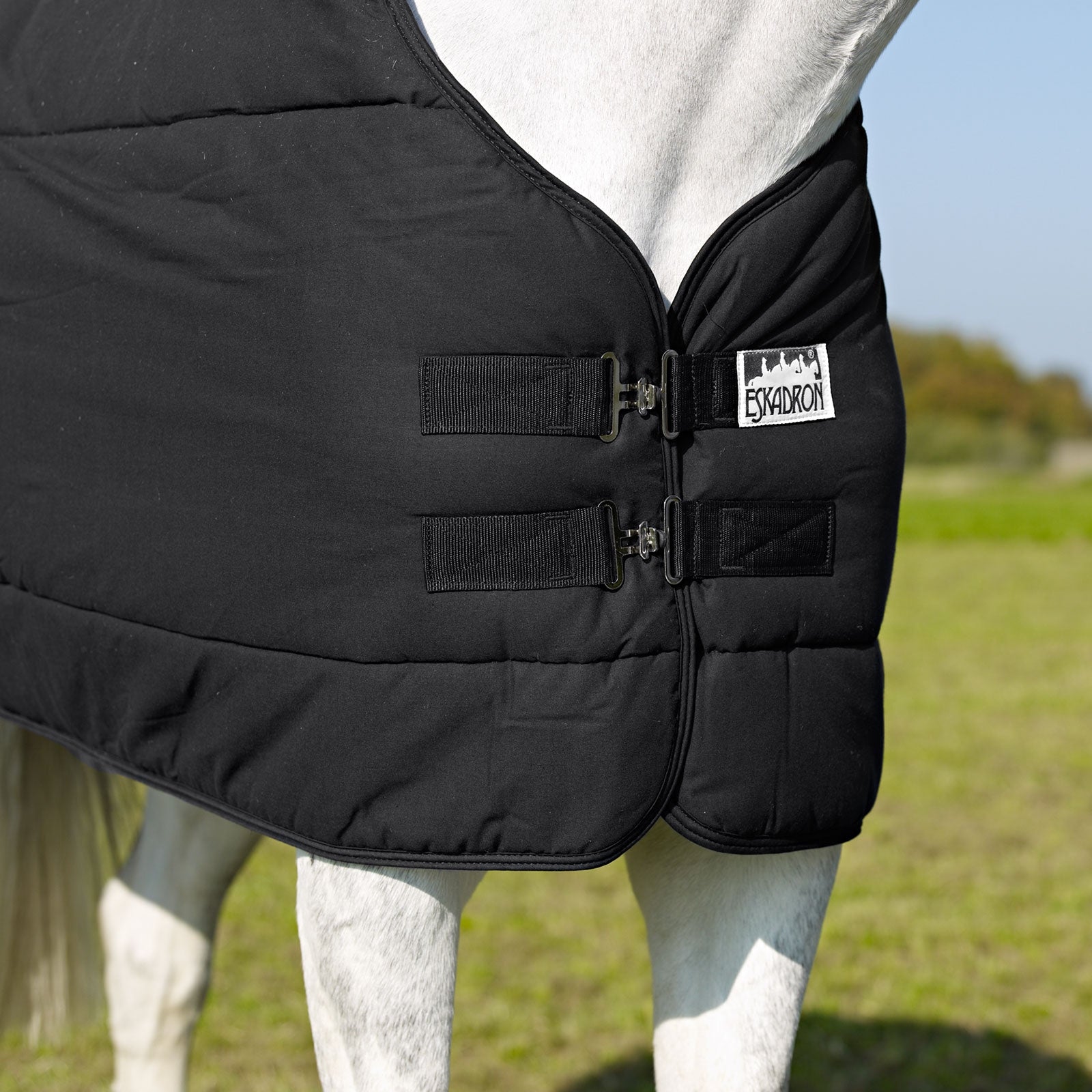 Eskadron Rug UNDER RUG 240 g Horse Rugs