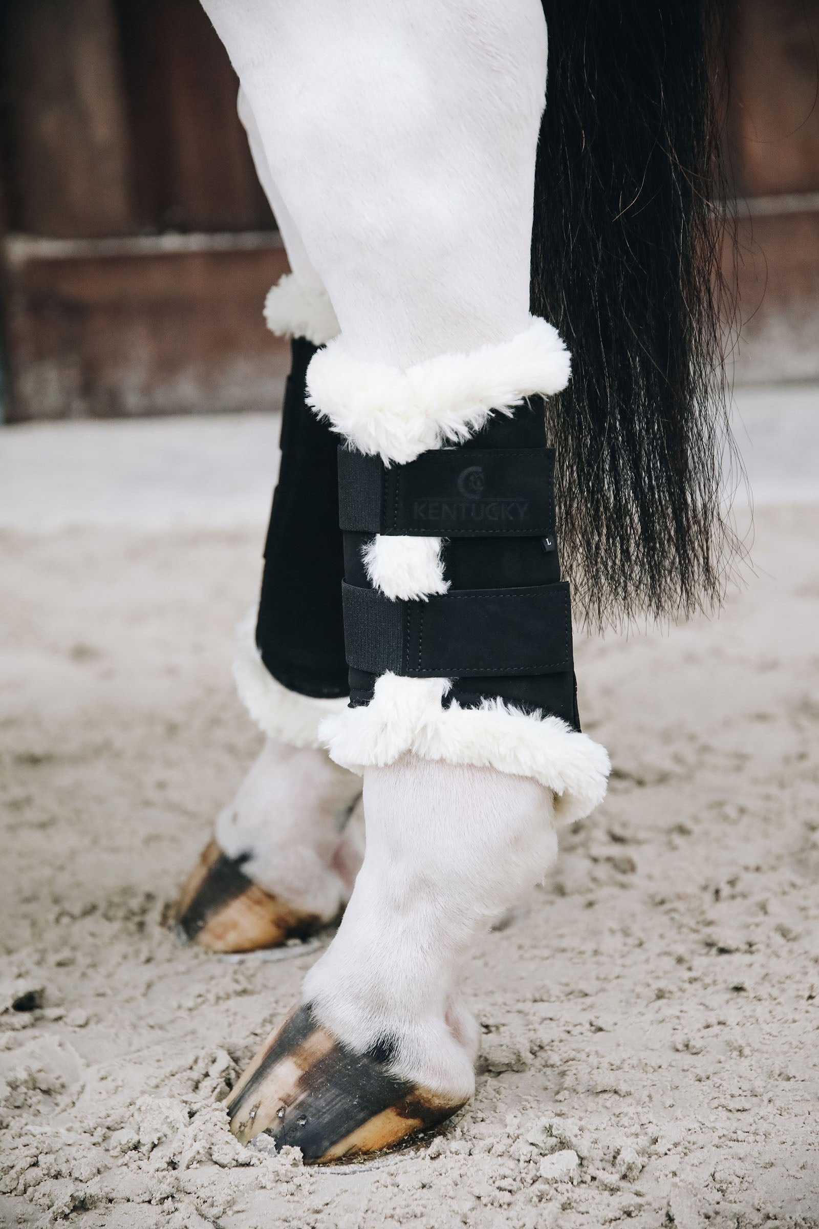 Kentucky Horsewear Turnout AIR boots, front Leg Protection & Hoof Protection for Horses