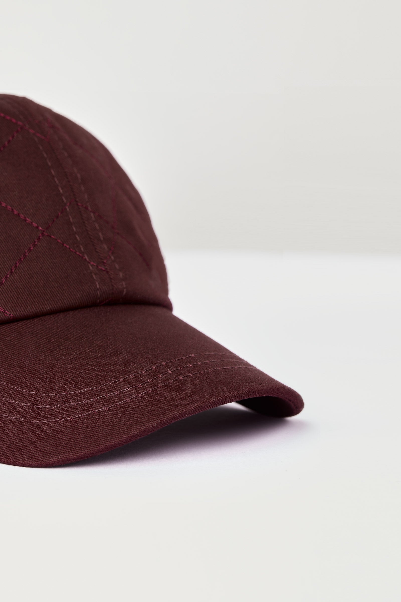 Horze Women's Quilted Cap Accessories