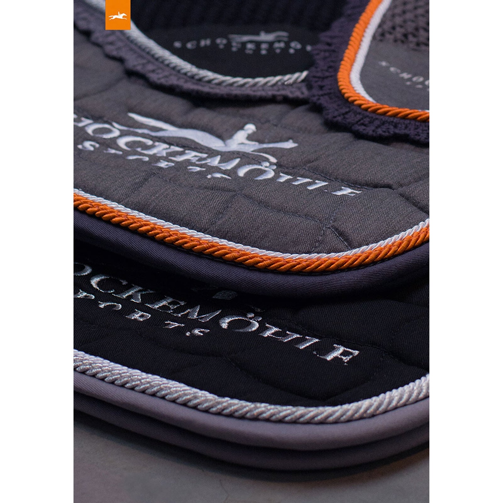 Schockemöhle Sports Dynamite DL, Mantilla Doma clásica con logo Mantillas