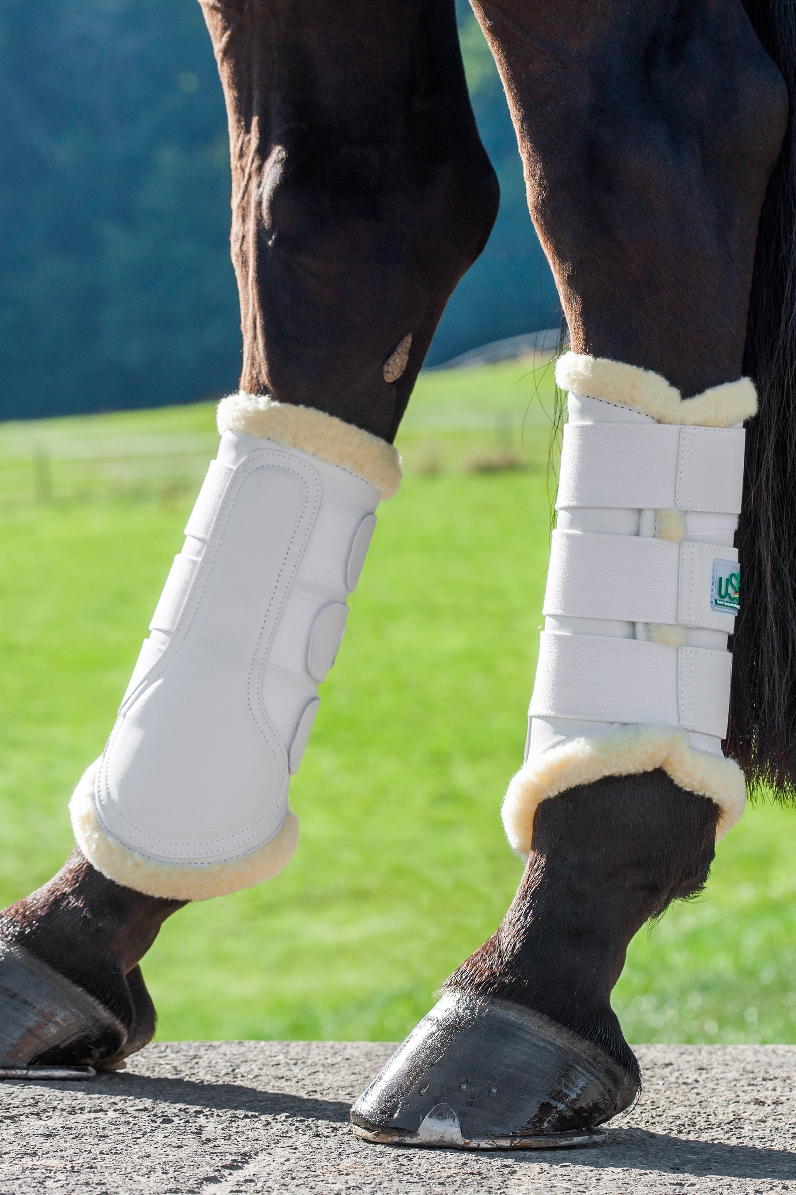 USG Breathopren Brushing Boots with Faux Fur Leg Protection & Hoof Protection for Horses