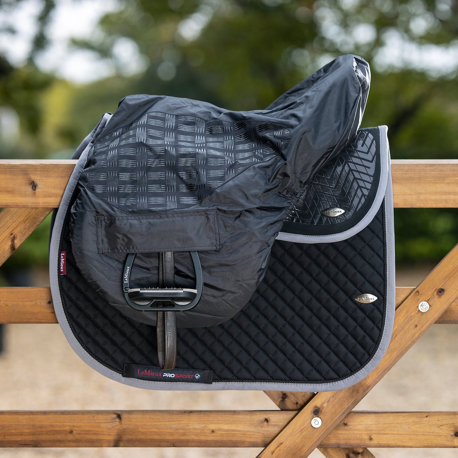 LeMieux Funda para sillín Ride On Monturas & Cinchas