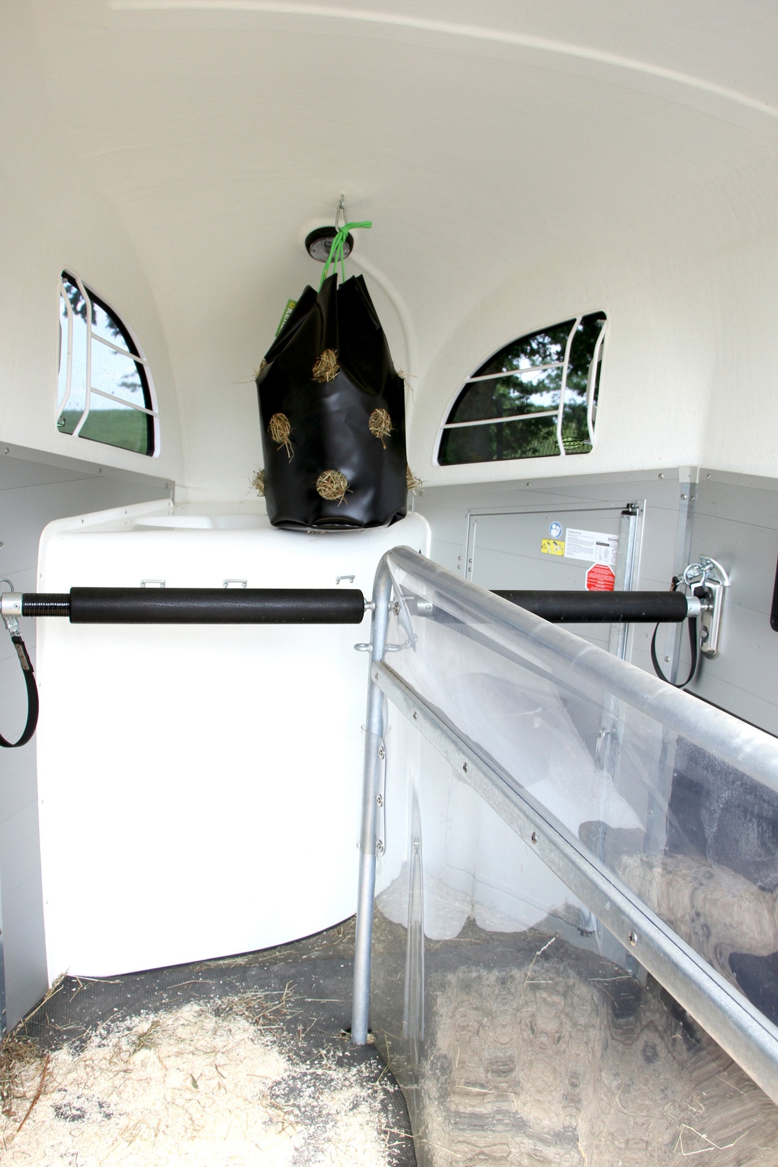 Kerbl Hay Bag, small Horse Feeders & Waterers