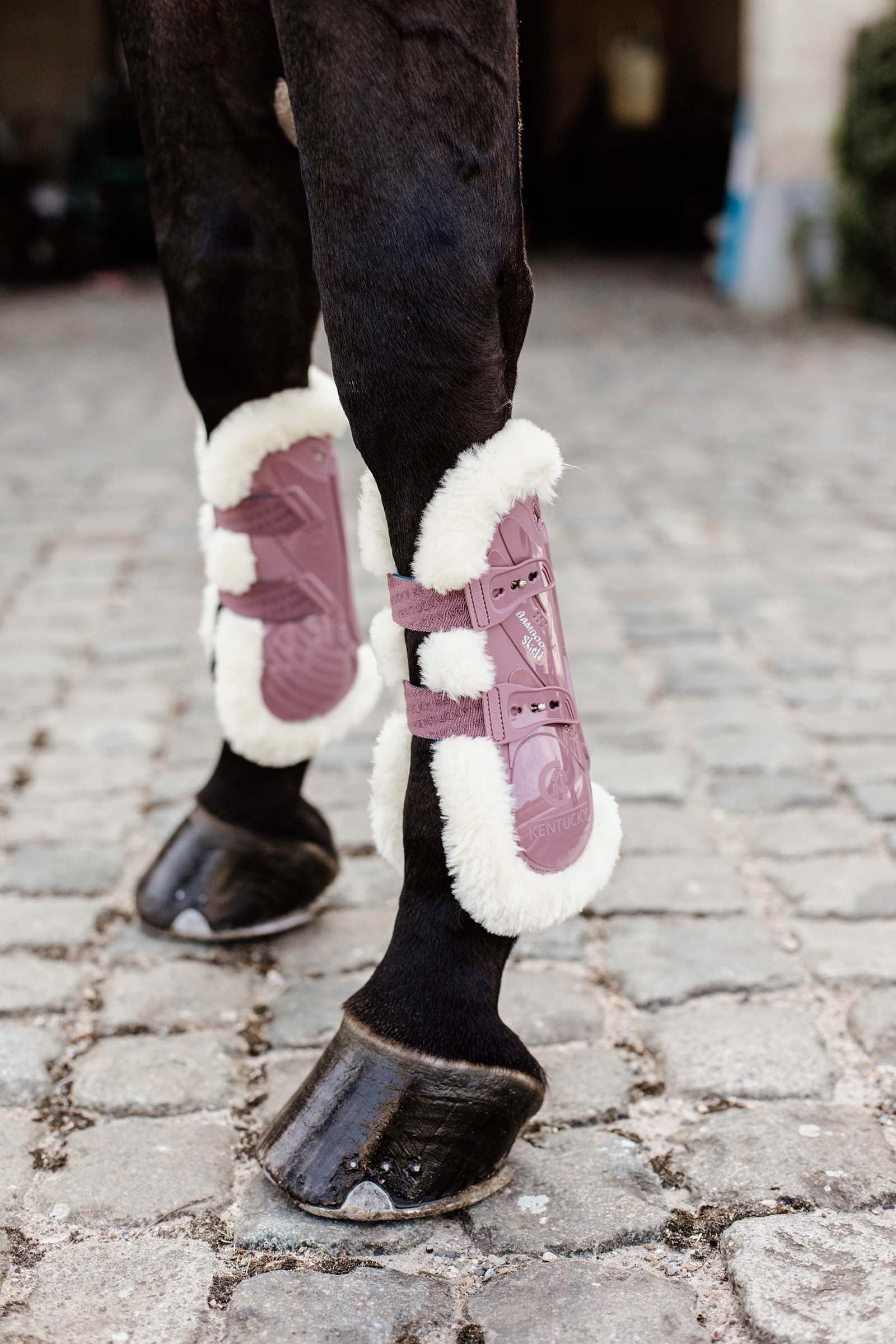 Kentucky Horsewear Vegan Sheepskin Bamboo Elastic Tendon Boots Leg Protection & Hoof Protection for Horses