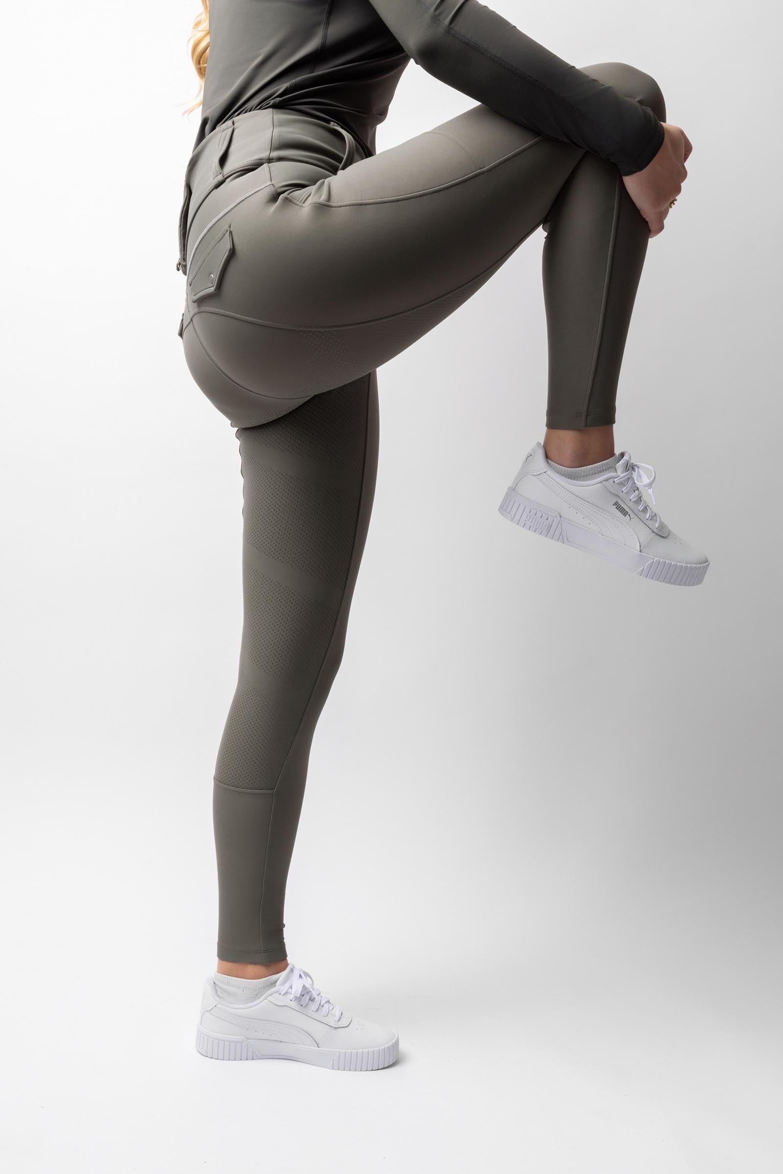 B Vertigo Chiara Women's Compression Hybrid Breeches With Full Grip Womens Breeches