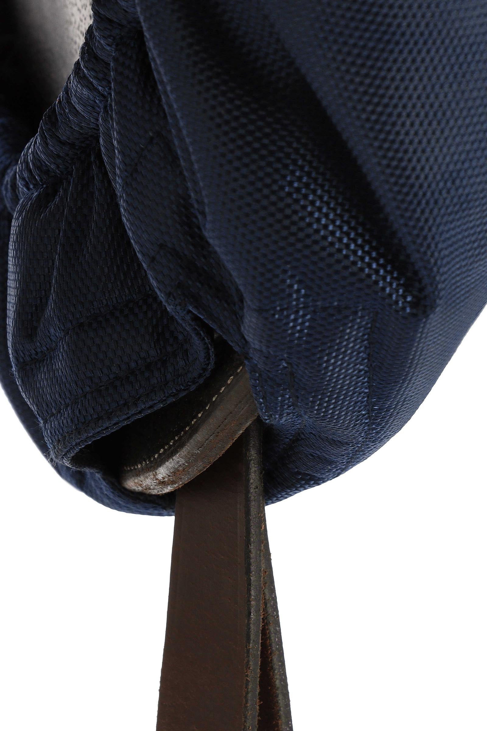 Pack shot 3