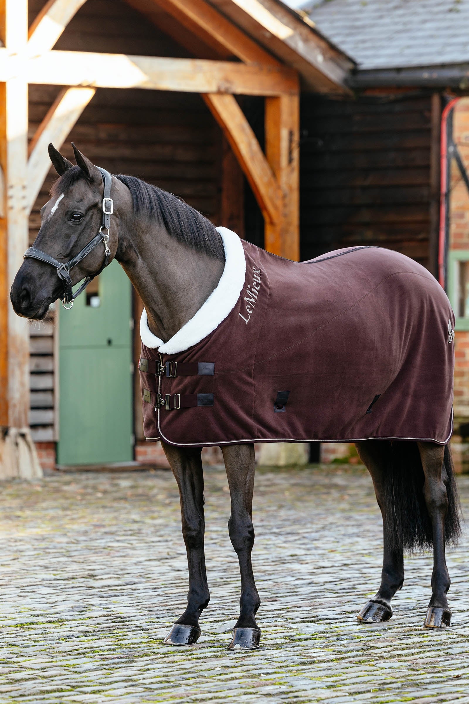 LeMieux Kudos Luxe manta polar Mantas Caballo