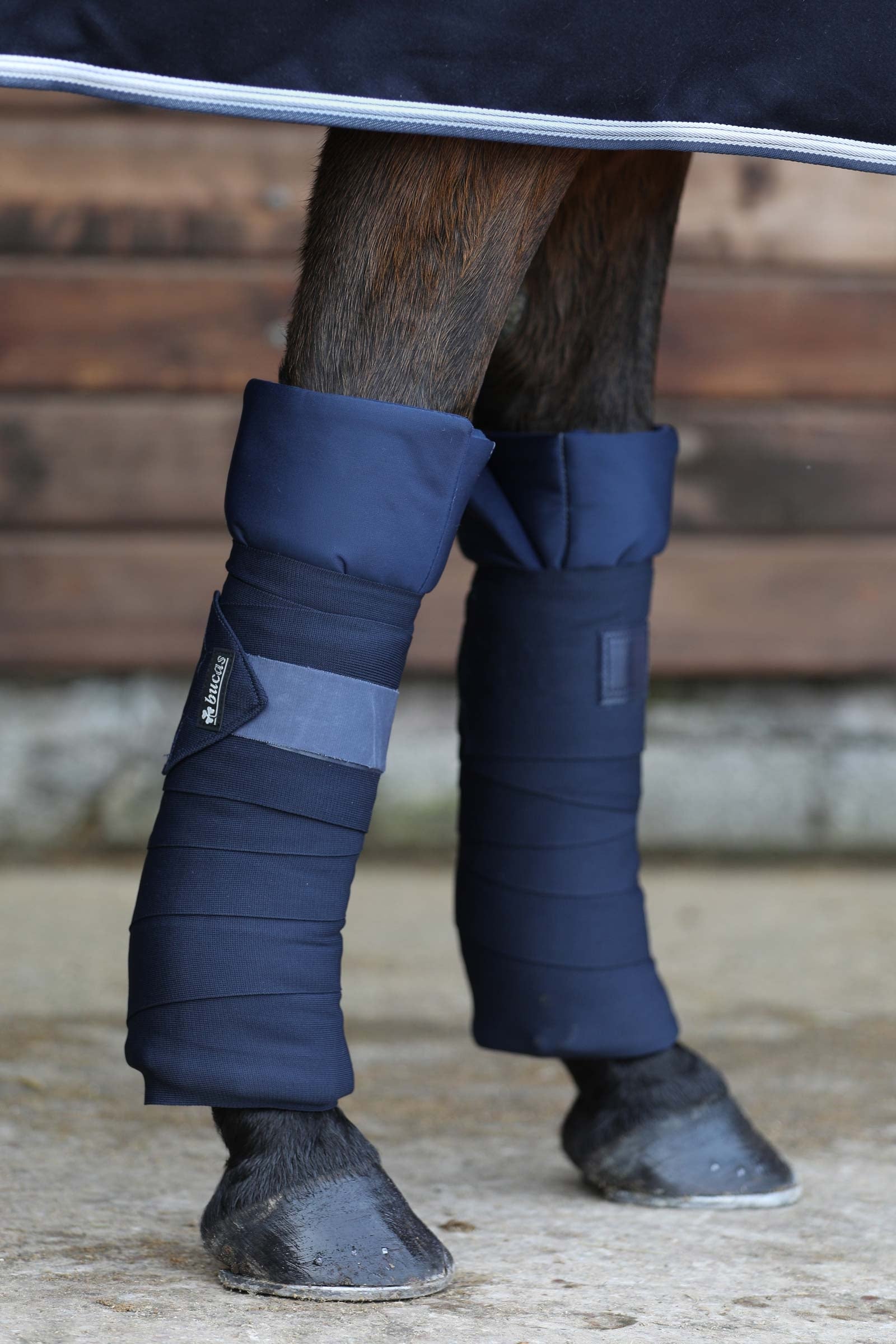 Bucas Stable Bandages (set of 4) Leg Protection & Hoof Protection for Horses