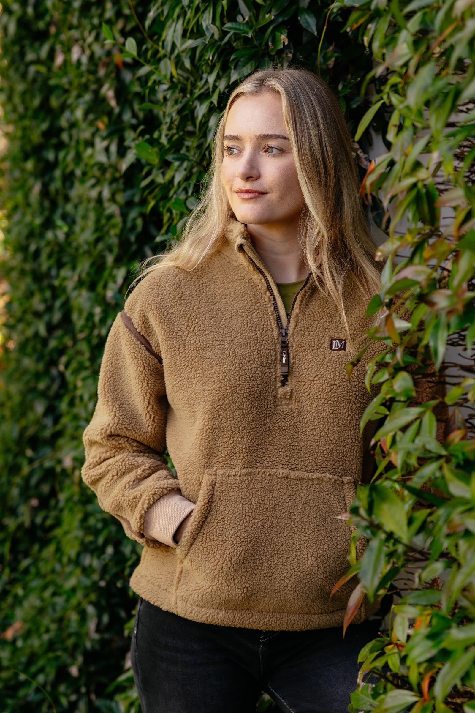 LeMieux Avery Women ´s Teddy Quarter Zip Fleece Sweater Women’s Riding Clothing
