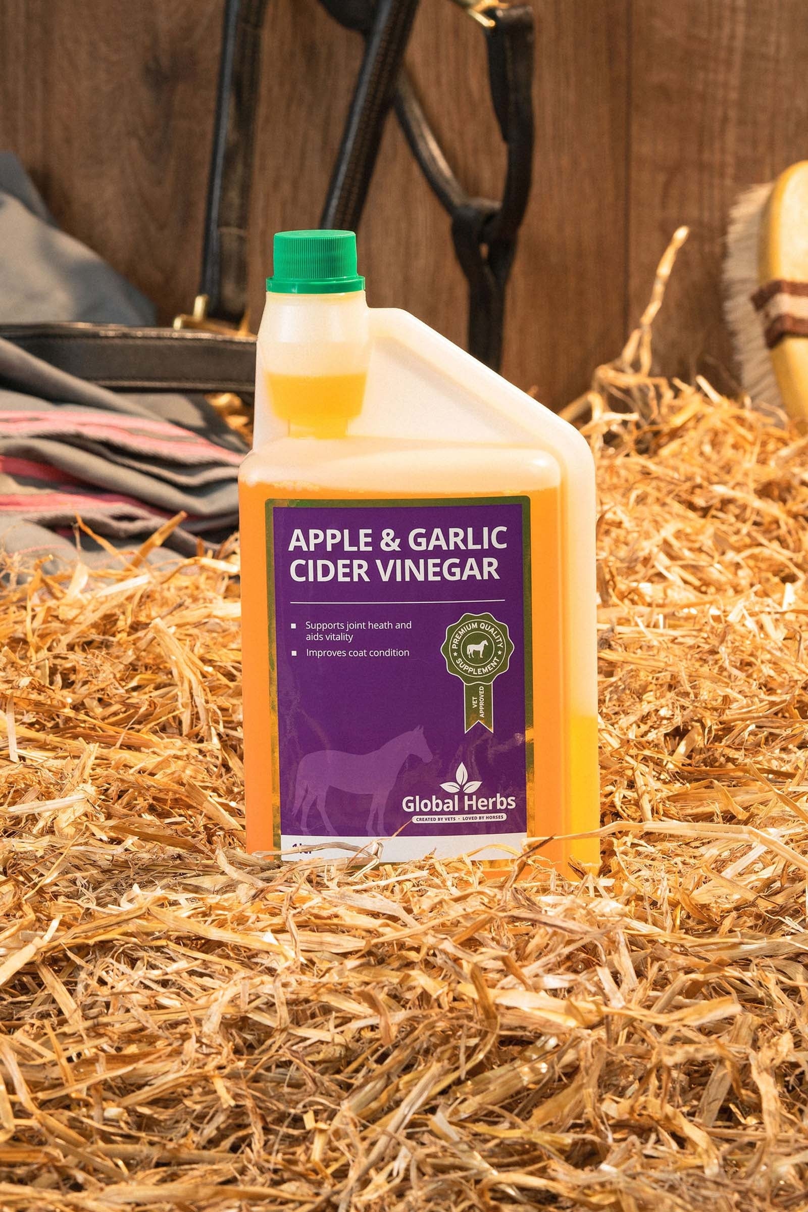Global Herbs Apple & Garlic Cider Vinegar 1Ltr - Equine Horse Feed & Nutrition