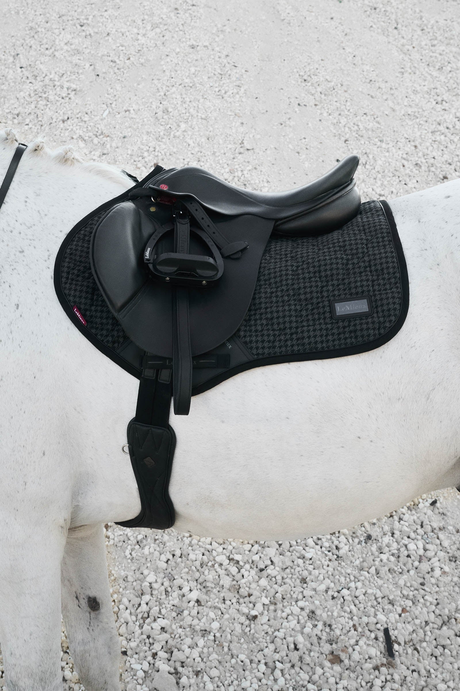 LeMieux Aspen Close Contact Saddle Pad Mantillas