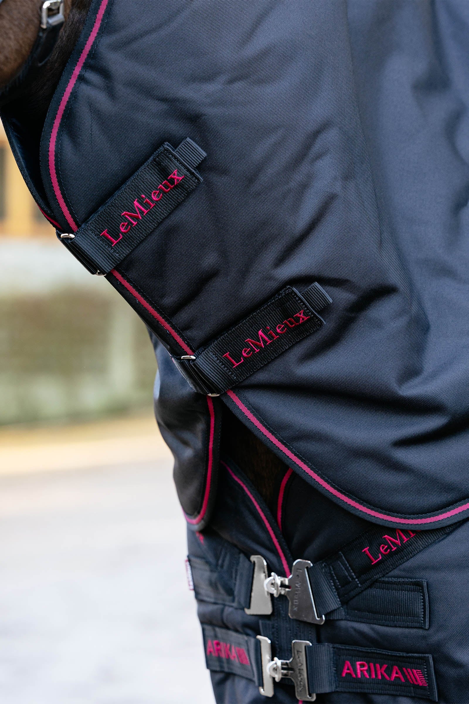 LeMieux Arika Storm-Tek Turnout Rug With Detachable Neck, 50 g Horse Rugs