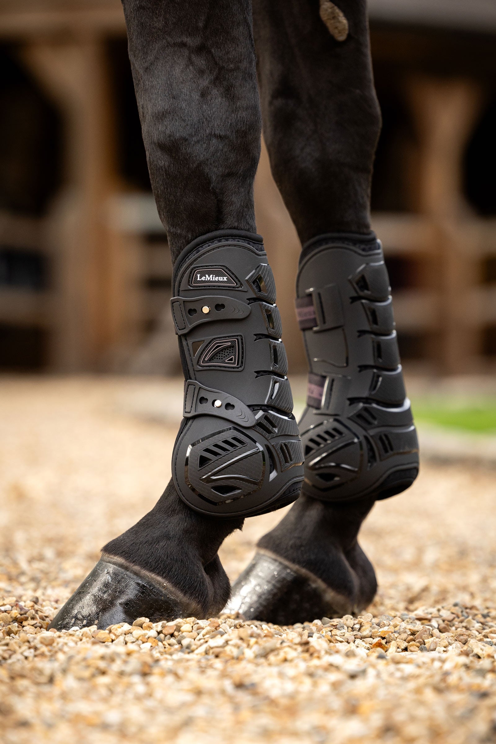 LeMieux Motion Cool Tendon Boot Leg Protection & Hoof Protection for Horses