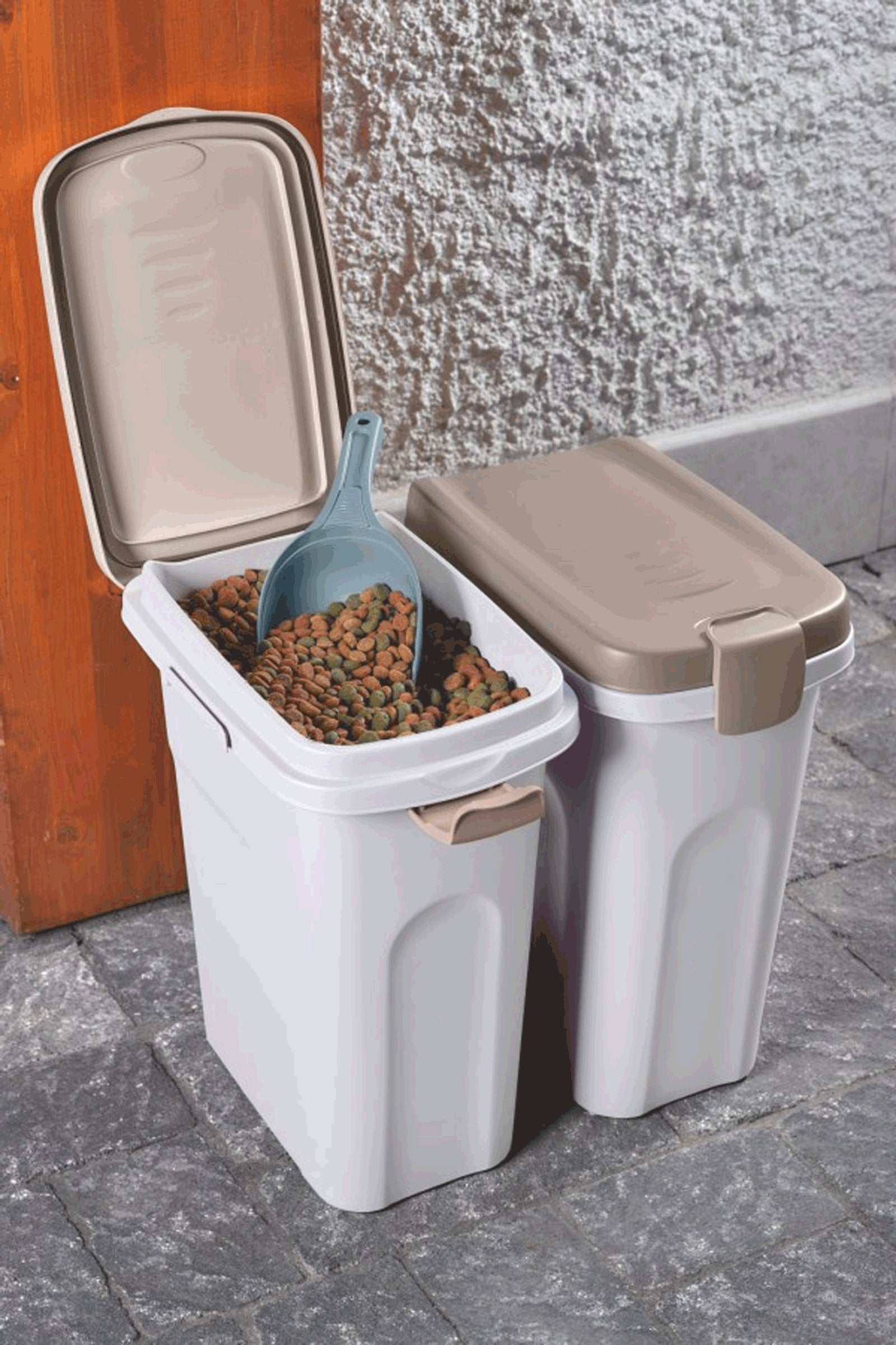 Kerbl Feed Container, 25 L Horse Feeders & Waterers