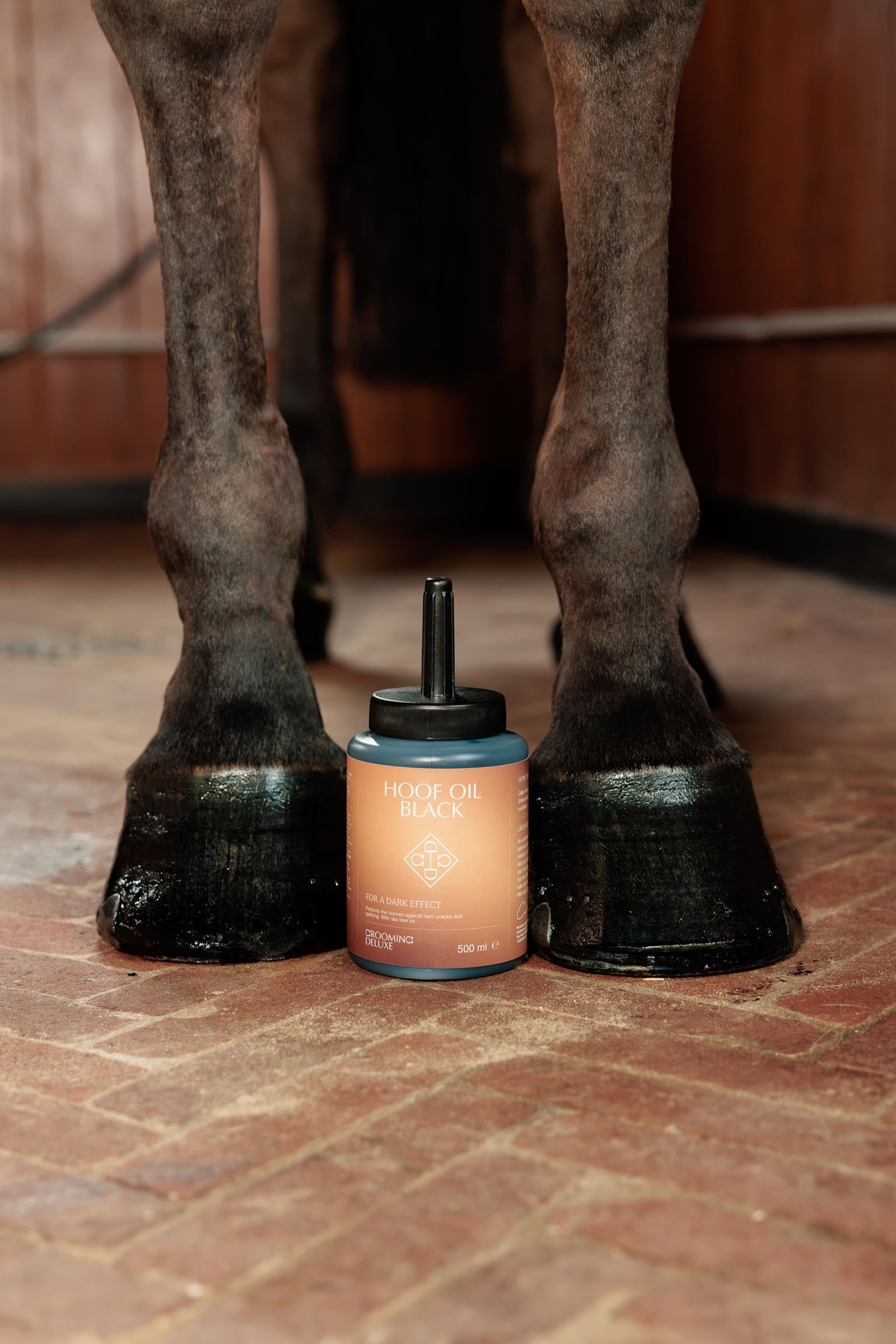 Grooming Deluxe Hoof Oil Shine, 500ml Horse Health Care