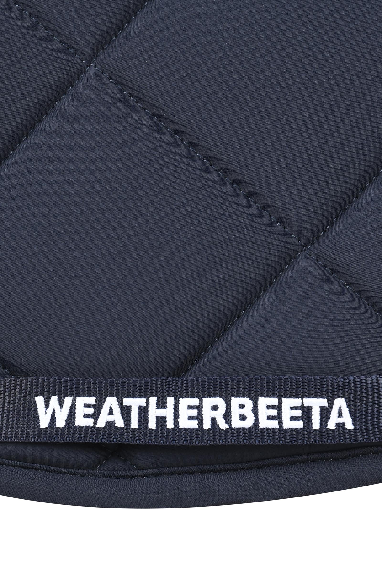Pack shot 4