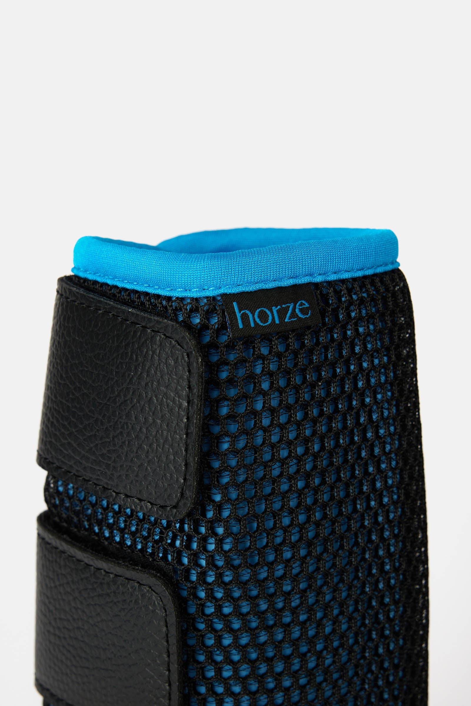 Horze Water Cooling Boots (Pair) Leg Protection & Hoof Protection for Horses