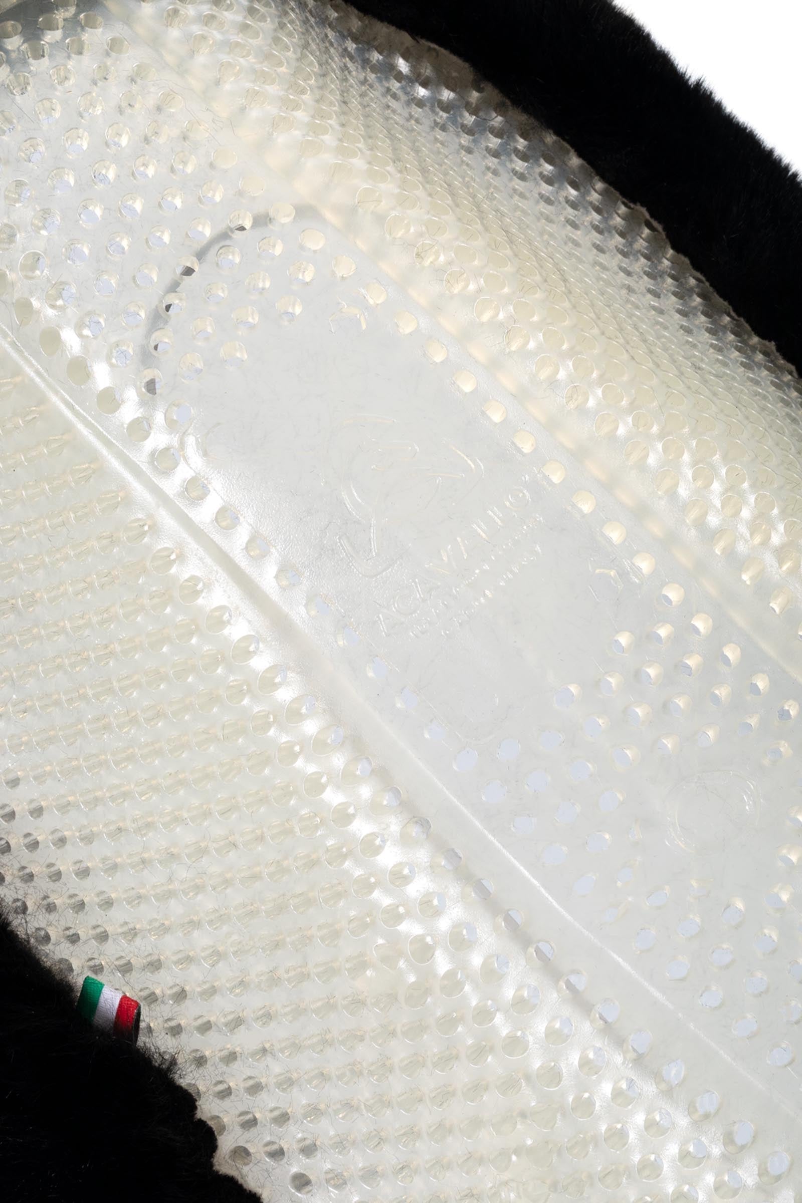 Acavallo Gel Non Slip Classic With Faux Sheepskin Cut-Out Flat Saddle Pads