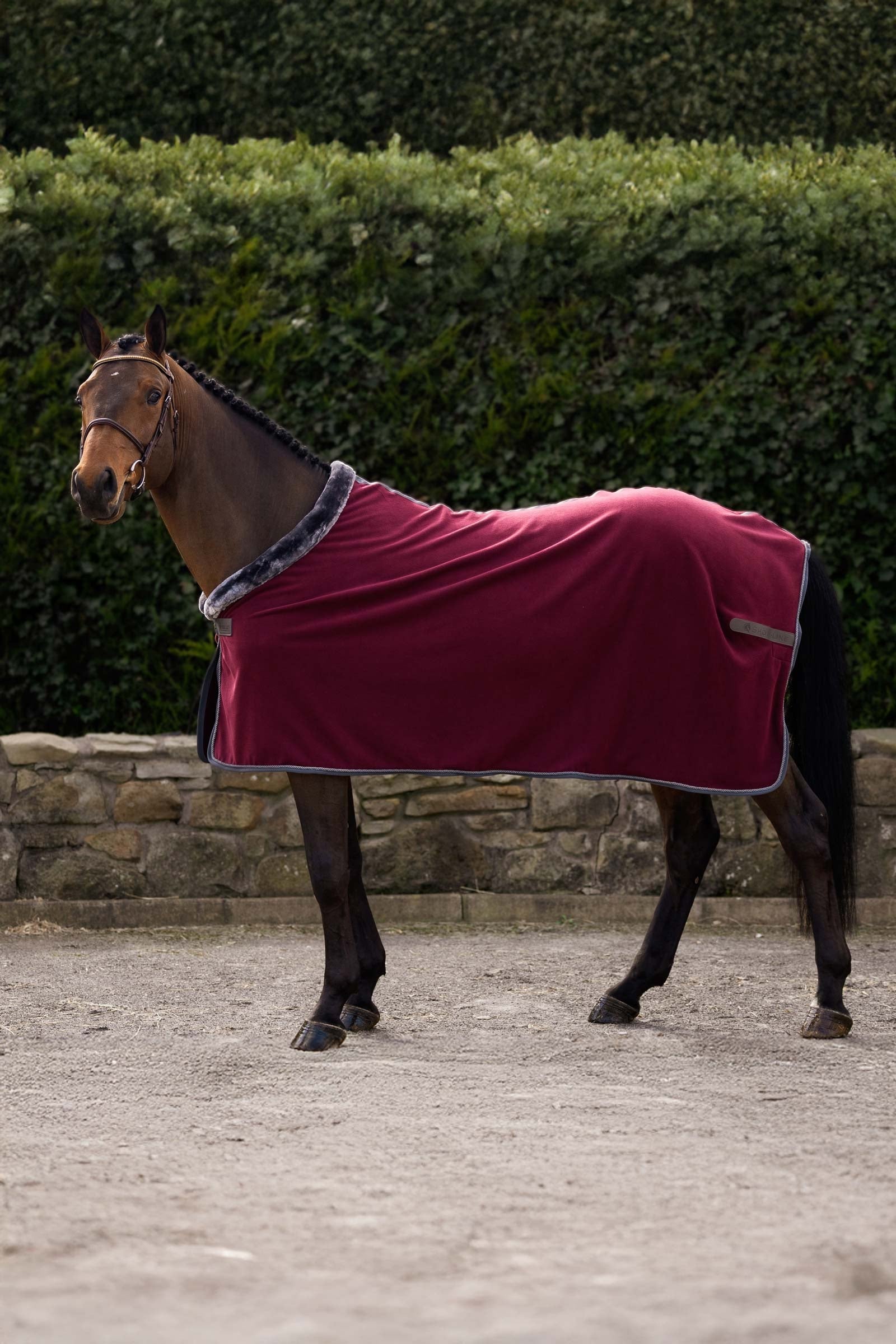Bucas Show-Line Fleece Rug, 400 g Mantas Caballo
