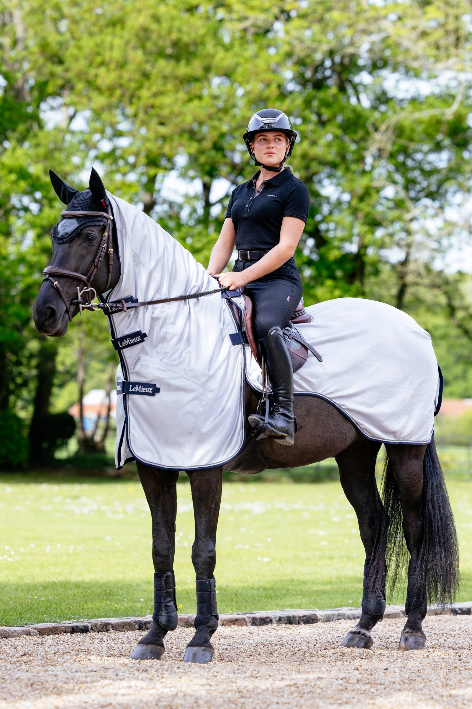 LeMieux Ride On manta antimoscas de trabajo con cuello y hombros desmontables Mantas Caballo