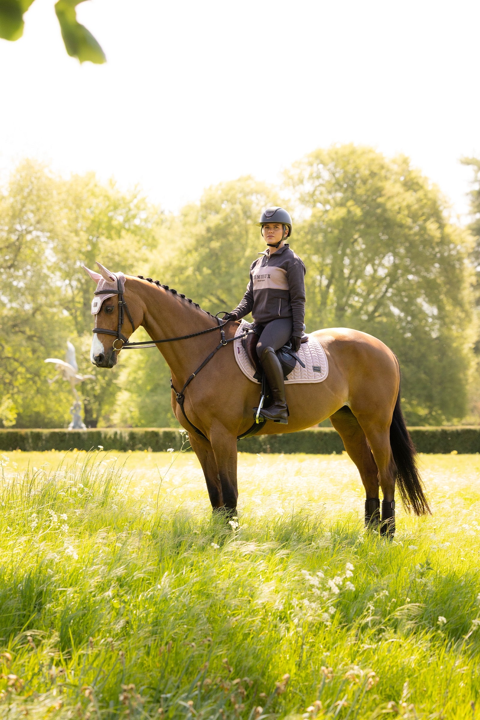 Lifestyle shot 6