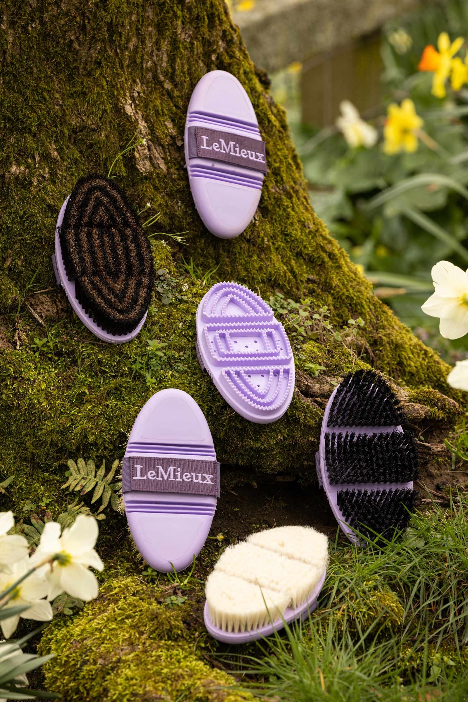 LeMieux Flexi Massage Brush Horse Grooming Tools