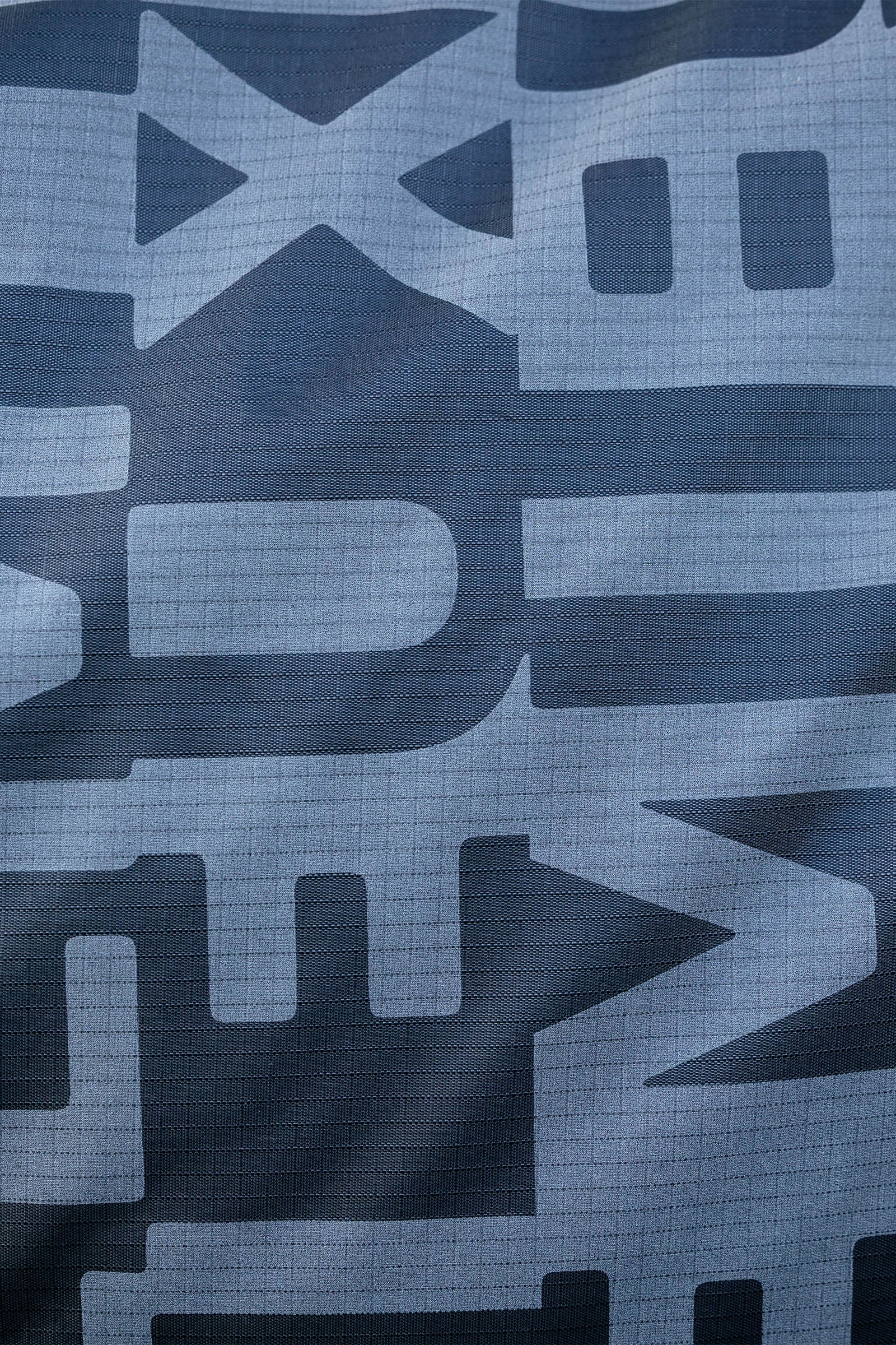 LeMieux Arika Reflective Turnout Rug With Detachable Neck, 200 g Horse Rugs