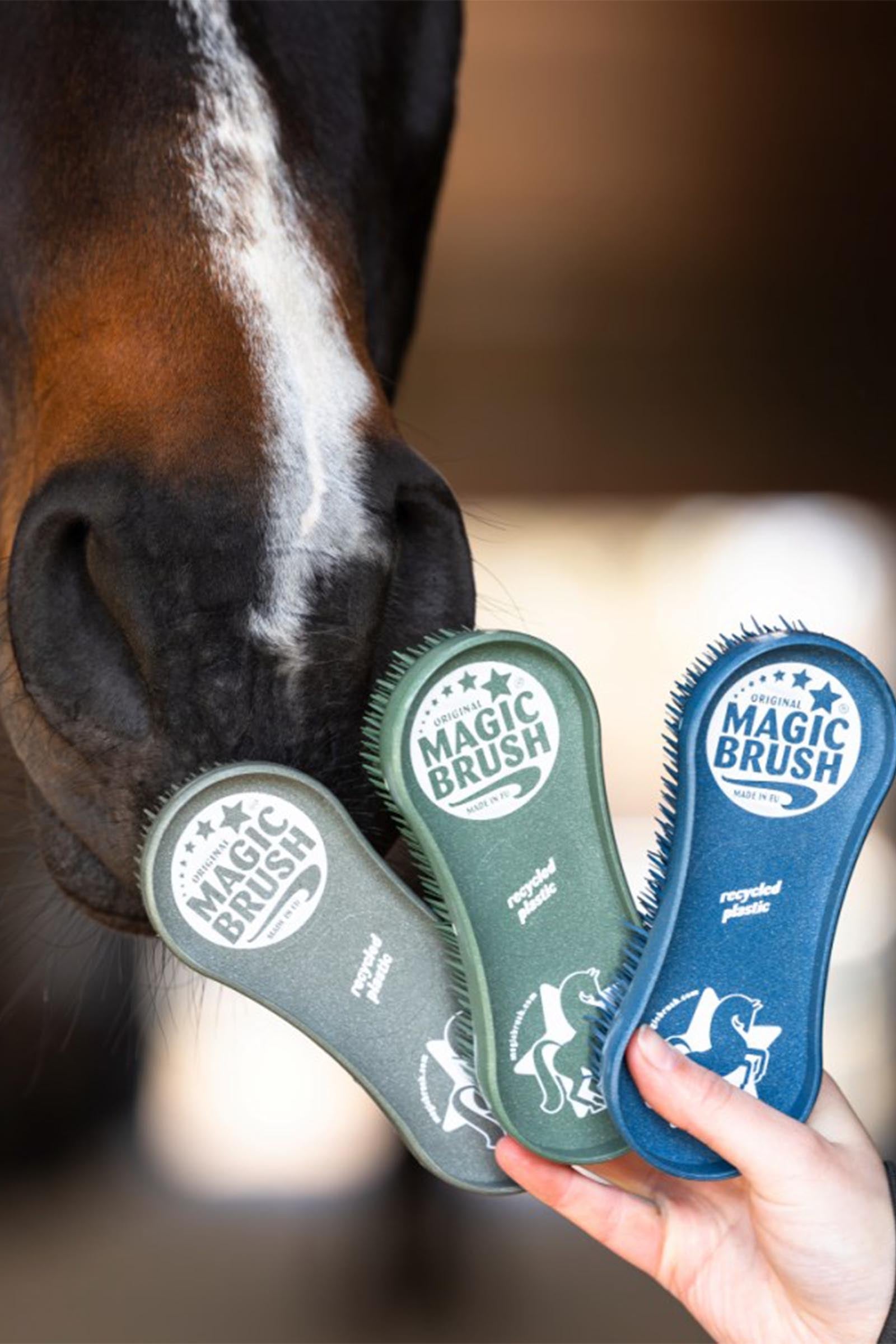 Magic Brush MagicBrush CornFlowers Brush Set Horse Grooming Tools