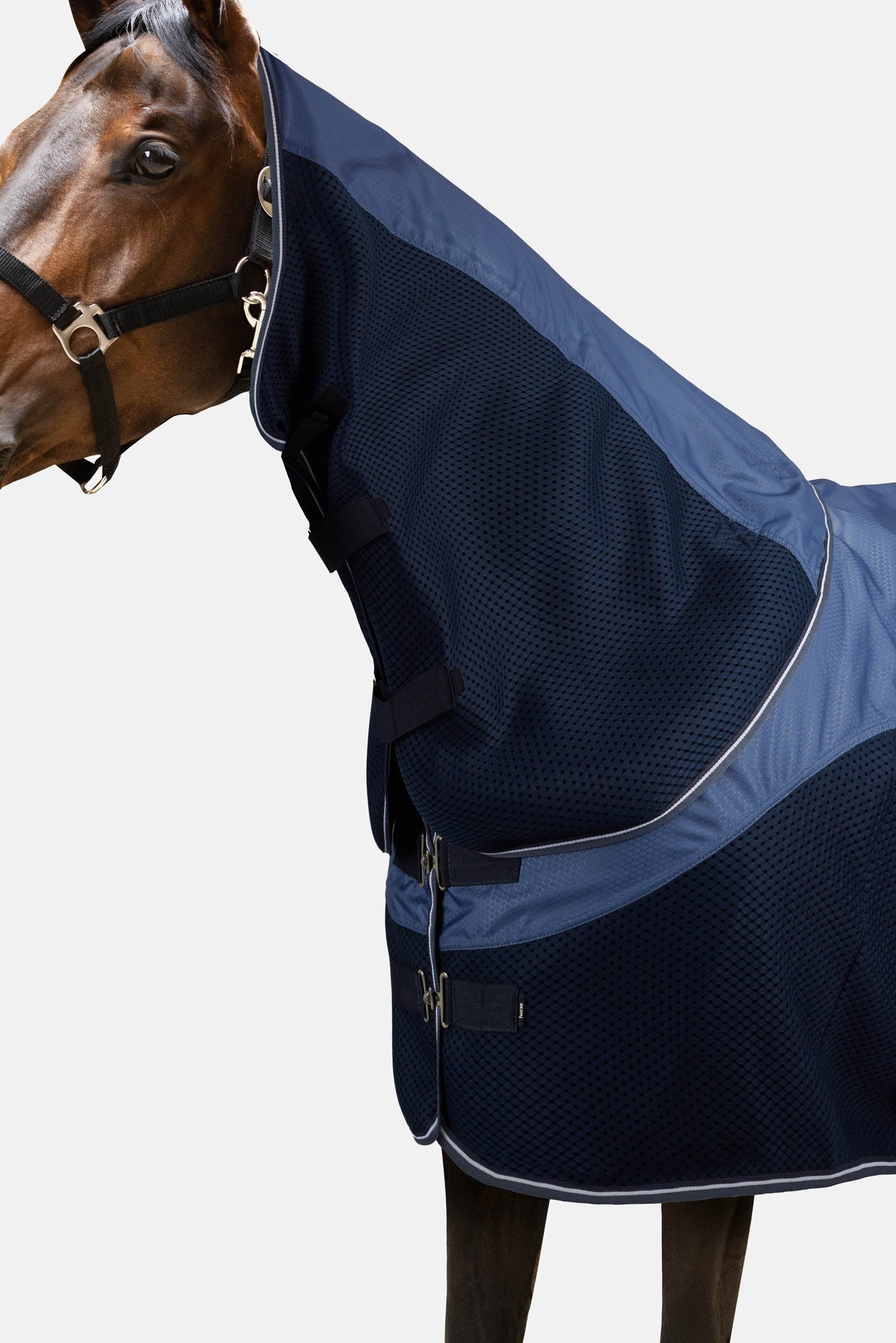 Horze Aircool 3D Rain Rug With Detachable Neck Horse Rugs