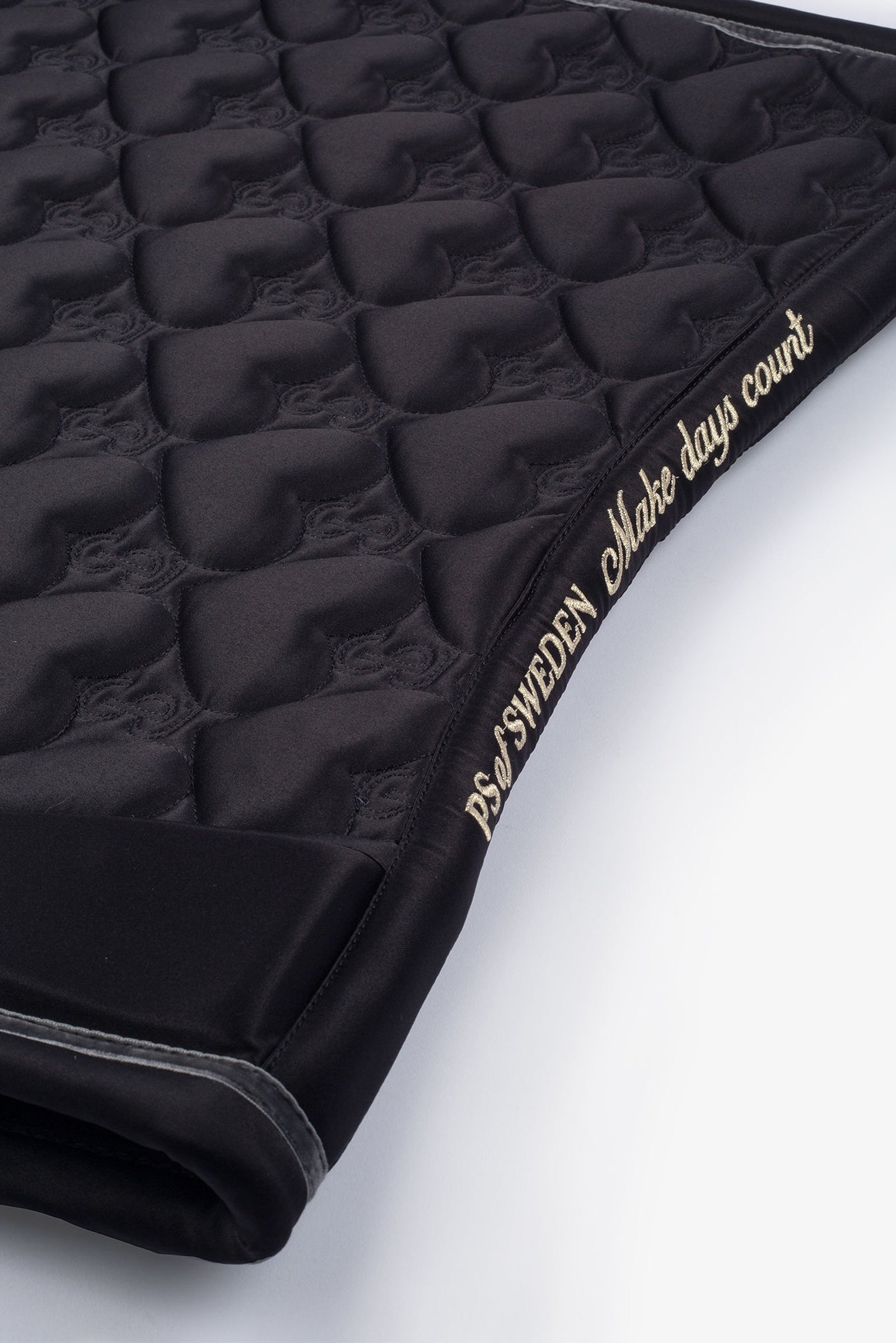 PS of Sweden Heart Jumping Saddle Pad Saddle Pads