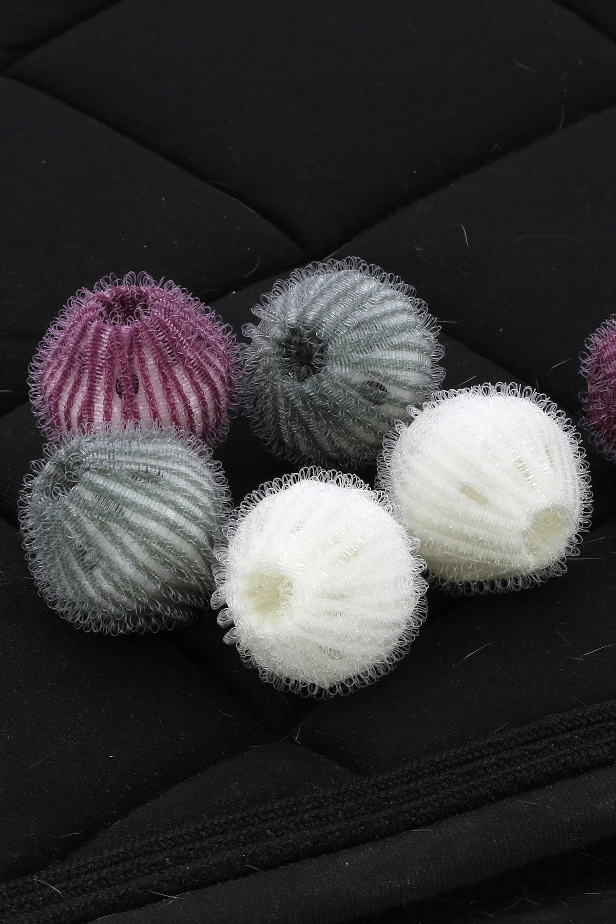 HIPPOTONIC Washing Balls (Set of 6) Horse Rugs