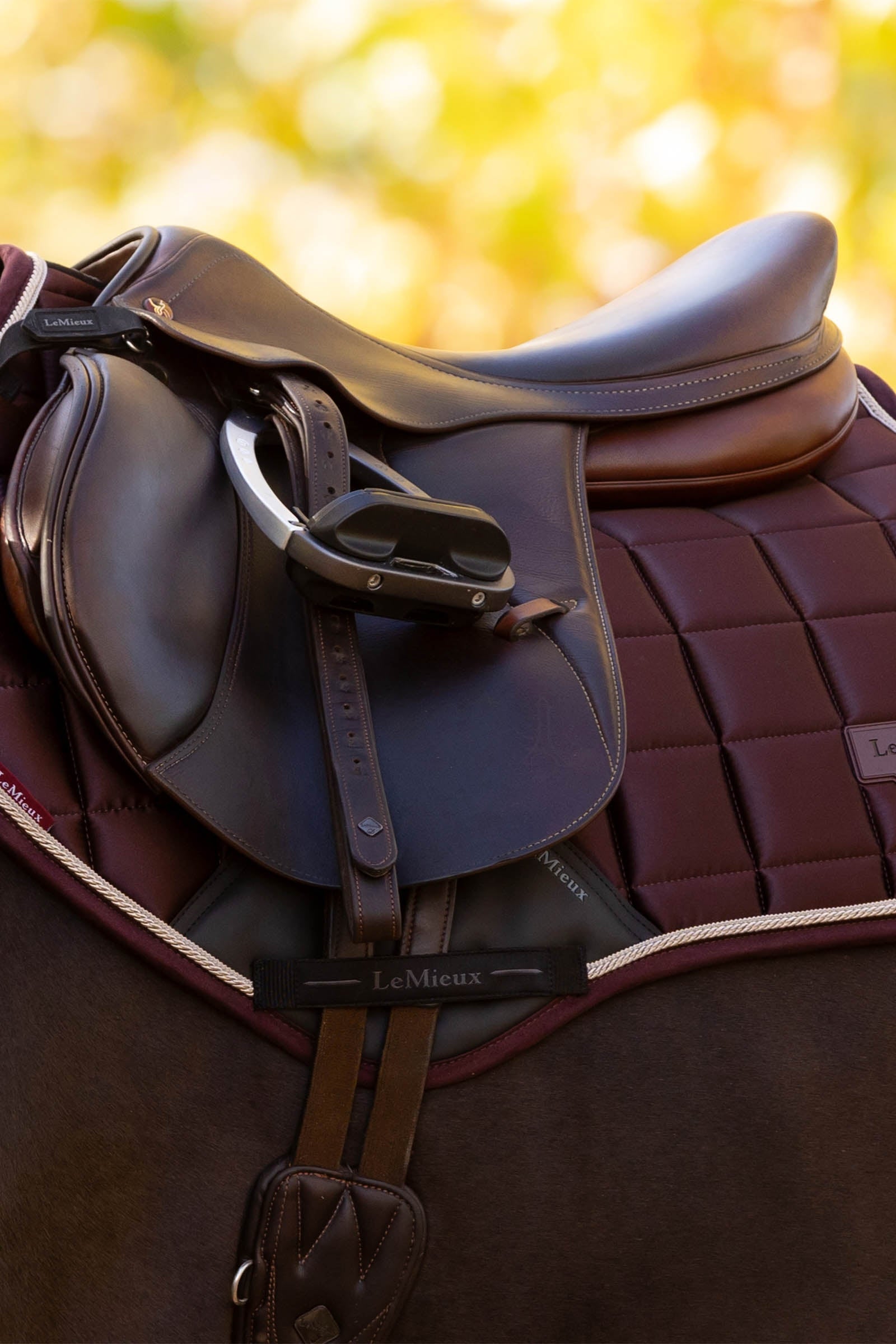 LeMieux Loire Classic Square Close Contact Saddle Pad Saddle Pads