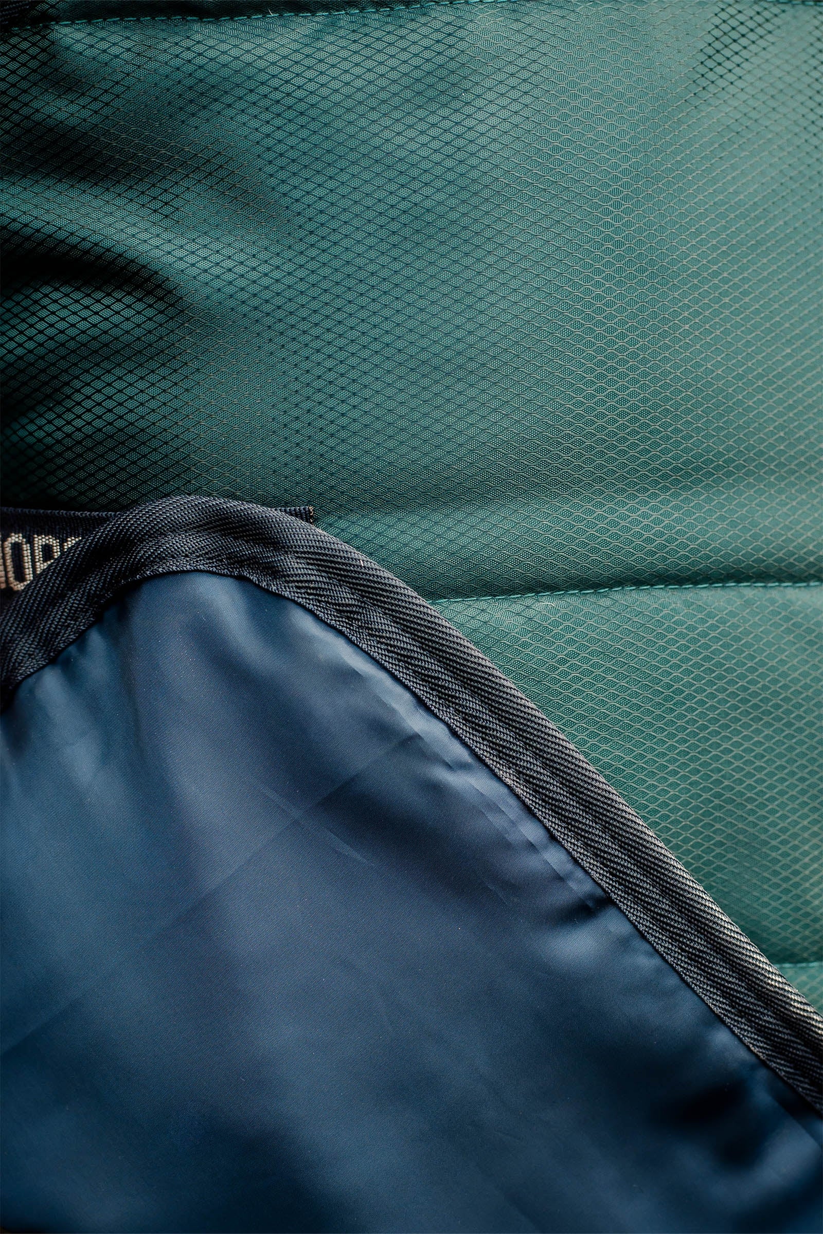 Horseware Amigo Ripstop Insulator Stable Rug, 200g Horse Rugs