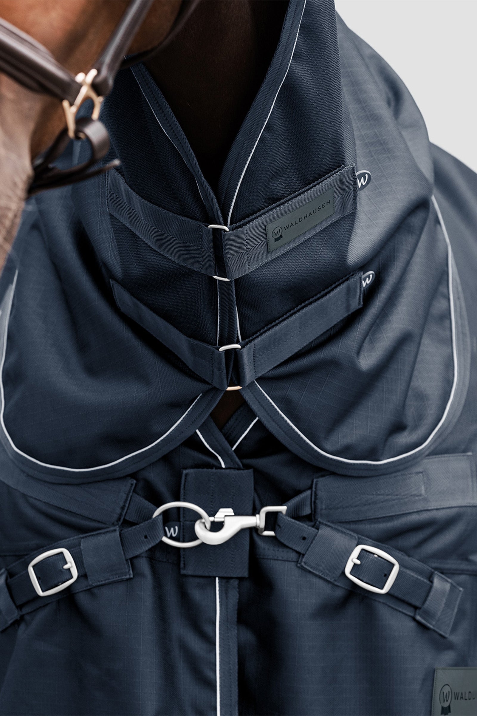 Waldhausen Outdoor Neck Rug Scandic 200 g Horse Rugs