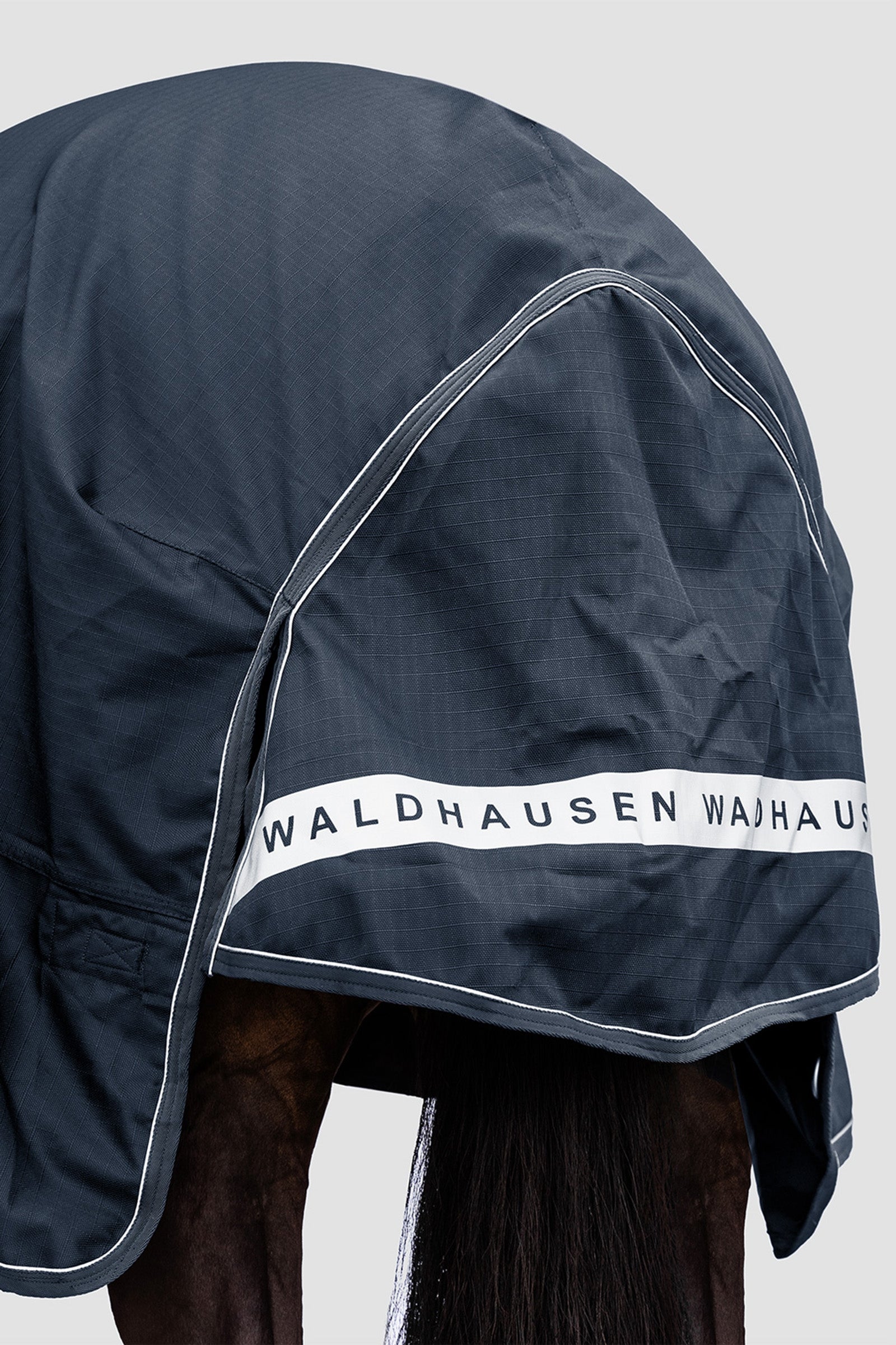 Waldhausen Outdoor Rug Scandic Multi-Layer 250 g/100 g Horse Rugs