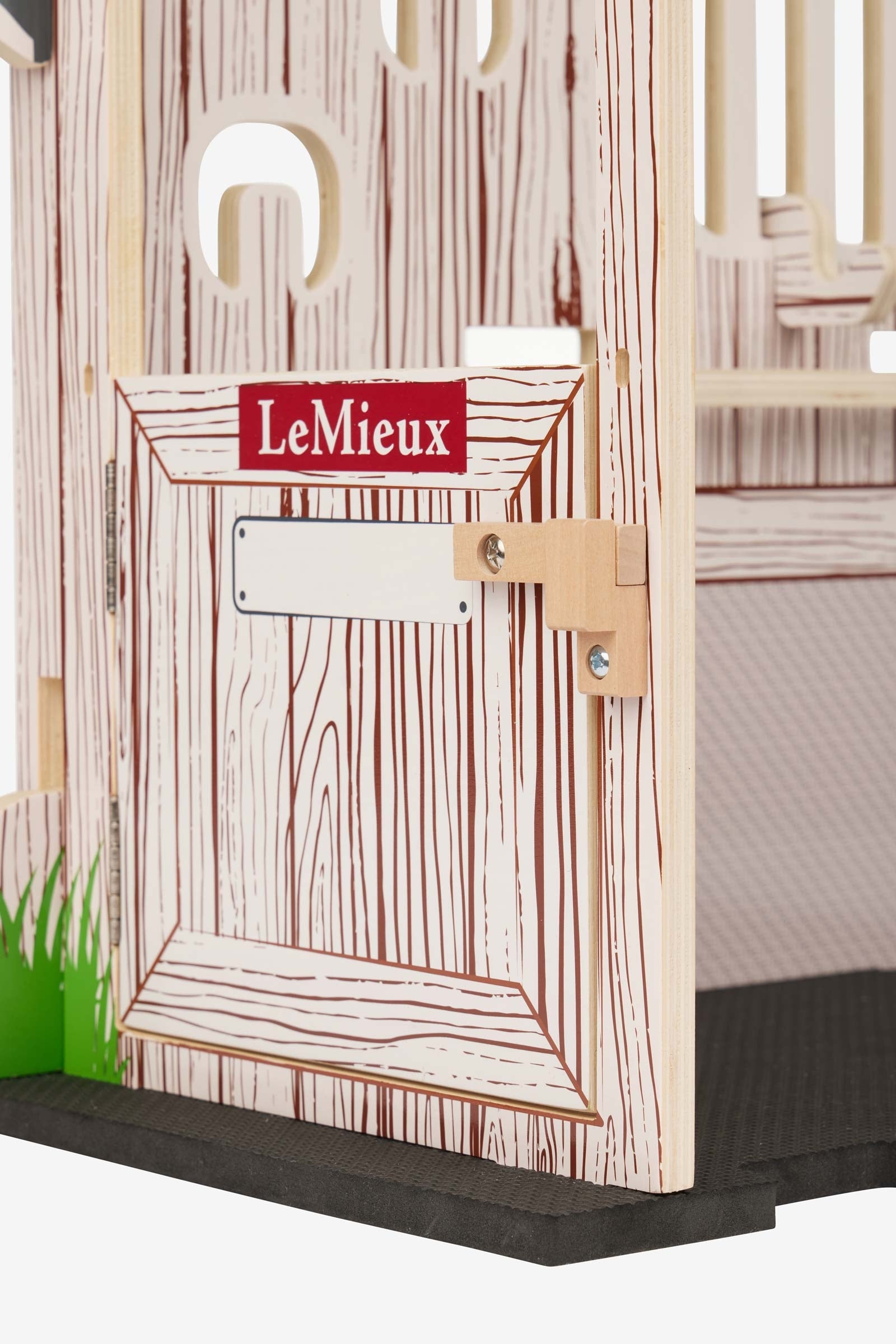 LeMieux Wooden Stable Set For Toy Pony Gifts & Toys